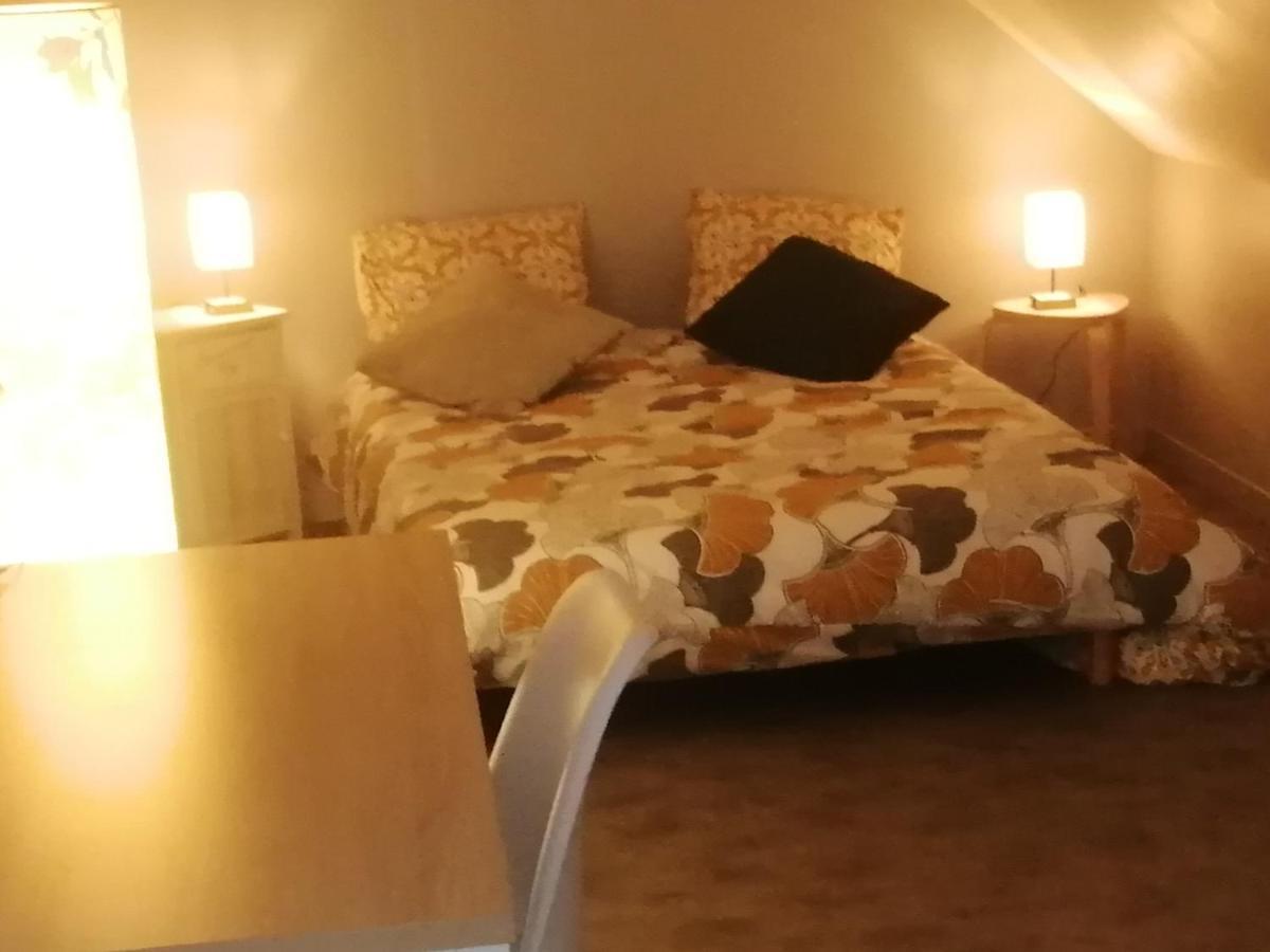 Bed and Breakfast La Maison D'Elise Dollon Exteriér fotografie